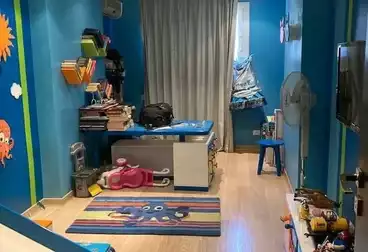 Apartments For sale - 5 rooms - floor 4