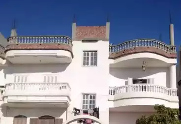 Properties For sale - 6 rooms