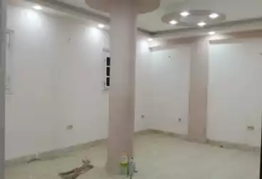 Apartments For sale - 2 rooms - floor 1