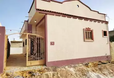 Building For sale - 3 rooms