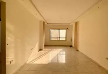 شقق للإيجار - 3 غرف - بالدور 1