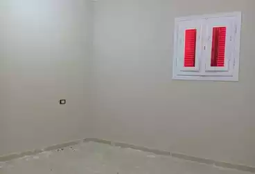 Building For sale - 4 rooms