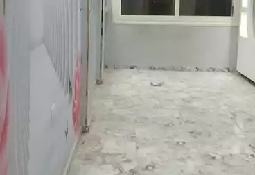 Apartments For sale - 2 rooms - floor 4
