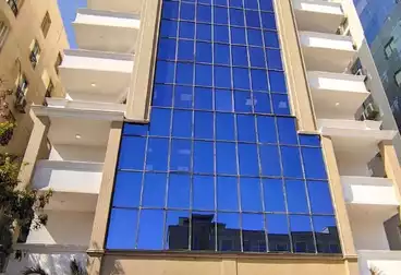 Administrative For rent - 6 rooms - floor 8