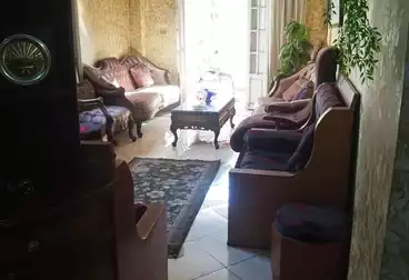 Apartments For sale - 3 rooms - floor 8