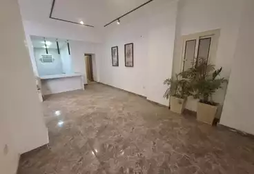 Apartments For sale - 4 rooms - floor 0