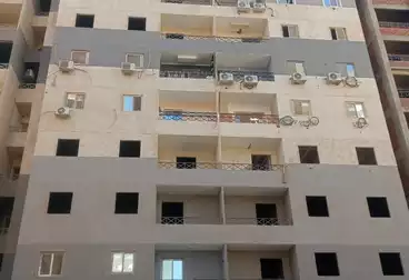 undefined undefined - 2 rooms - floor 8