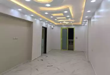 روف للإيجار - 3 غرف - بالدور 4