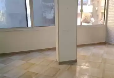 Apartments For sale - 2 rooms - floor 4