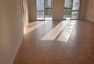 Apartments For rent - 3 rooms - floor 4