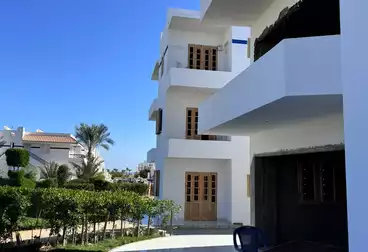 Apartments For sale - 2 rooms - floor 1