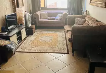 Apartments For sale - 2 rooms - floor 6