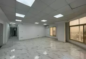 Offices For rent - 3 rooms - floor 2