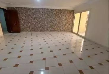 Apartments For sale - 3 rooms - floor 4
