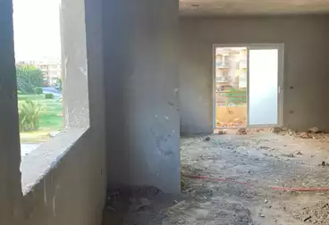 Apartments For sale - 3 rooms - floor 1