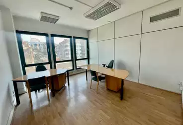 Offices For rent - 7 rooms - floor 4