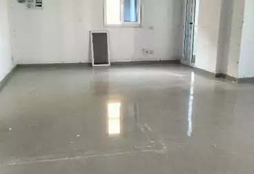إداري للإيجار