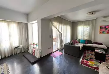 Furnished Apartment For rent - 3 rooms - floor 4