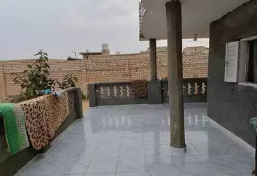 Building For sale - 3 rooms