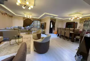 Apartments For sale - 3 rooms - floor 8