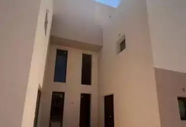 Villas For sale - 4 rooms