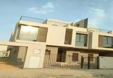 Villas For sale - 4 rooms