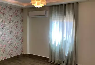 Furnished Apartment For sale - 3 rooms - floor 3