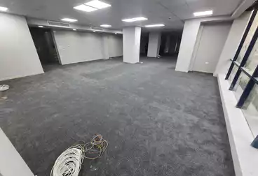 Administrative For rent - 5 rooms - floor 2