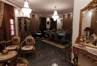 Apartments For sale - 3 rooms - floor 1