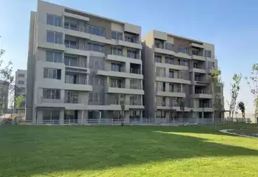 Apartment with Garden For sale - 3 rooms - floor 0