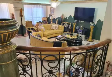 Furnished Apartment For sale - 3 rooms - floor 7