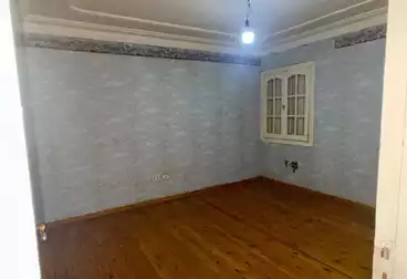 Apartments For sale - 3 rooms - floor 1