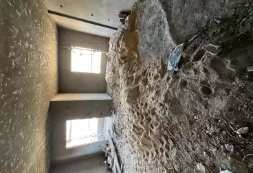 Apartments For sale - 3 rooms - floor 1