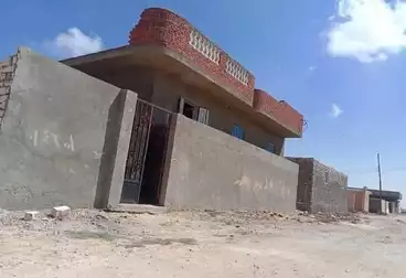 House / Home For sale - 3 rooms