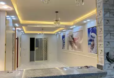 Apartments For sale - 3 rooms - floor 4