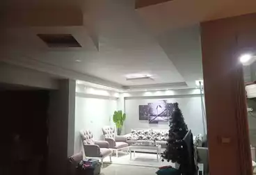 Apartments For sale - 3 rooms - floor 1