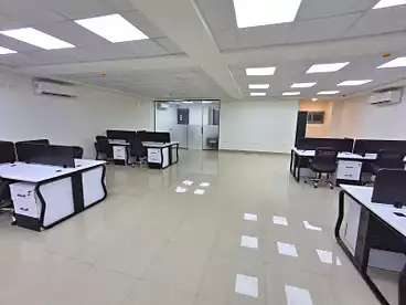 Administrative For rent - 6 rooms - floor 5