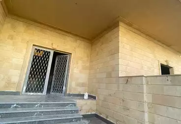 Apartment with Garden For sale - 4 rooms - floor 0