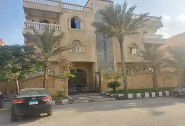 Apartments For sale - 3 rooms - floor 1