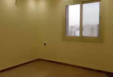 Apartments For sale - 3 rooms - floor 4