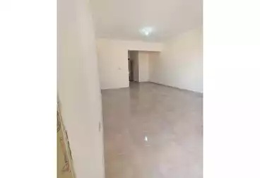 Apartments For sale - 3 rooms - floor 1