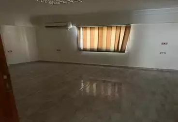Apartments For sale - 4 rooms - floor 9