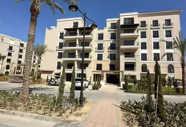 شقق للبيع - 2 غرف - بالدور 4