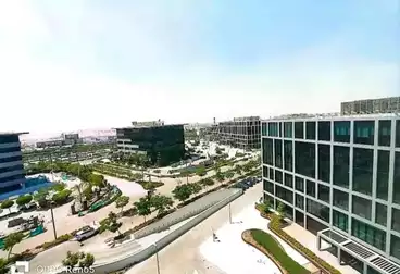 مكاتب للإيجار - 1 غرف - بالدور 1
