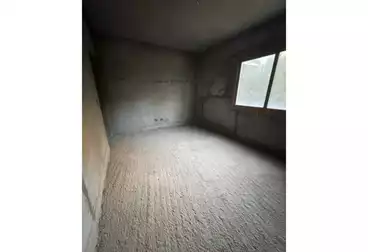 Apartment with Garden For sale - 3 rooms - floor 0