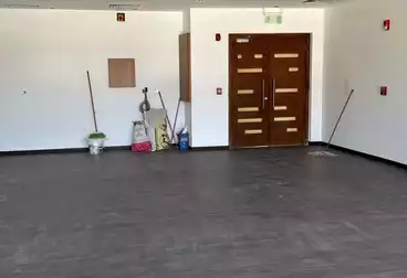 Administrative For rent - 5 rooms - floor 1