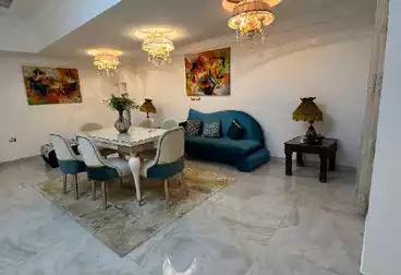 دوبلكس بحديقة للبيع
