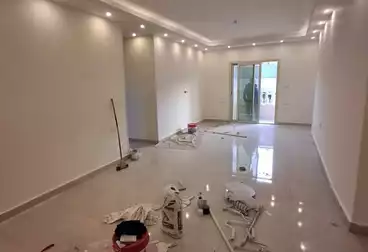Apartments For rent - 3 rooms - floor 5