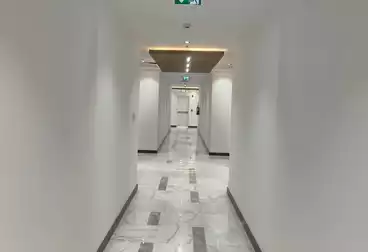Administrative For rent - 4 rooms - floor 3