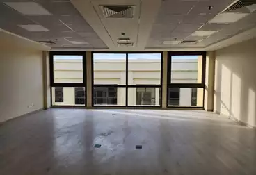 Administrative For rent - 3 rooms - floor 3